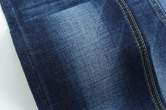 Durchschneidbarer Fläschchen, hochstreckender Baumwolle, Polyester, Spandex, Denim für Männer, Jeans