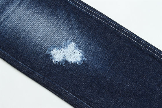 Seilgefärbter Denimstoff aus 100 % Baumwolle für klassische Herrenjeans