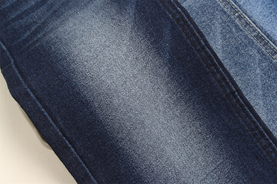 10,5 oz Stretch-Denim-Gewebe 66 % Baumwolle 32,5 % Polyester 1,5 % Elasthan