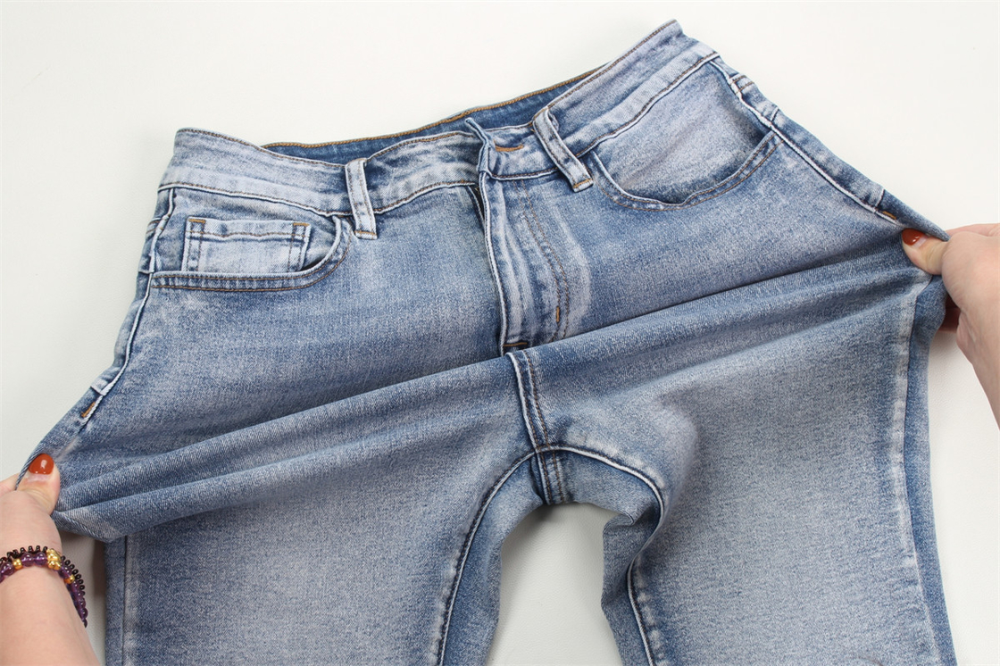 180cm Breite 10 Oz Billiges Preis Fertigwaren Denim Stoff Fabrik für Lady Jeans